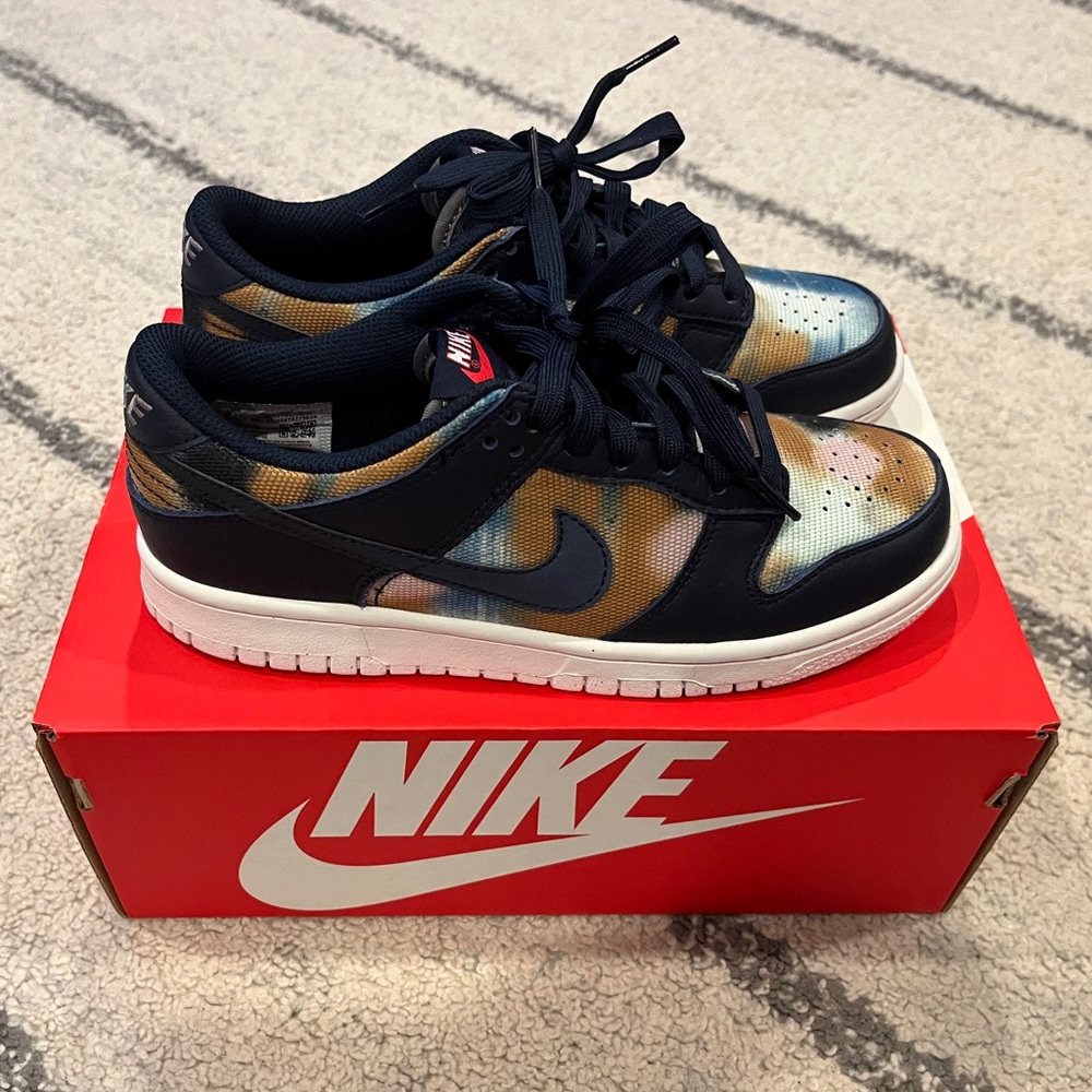 Nike Dunk Low Graffiti Obsidian NWT